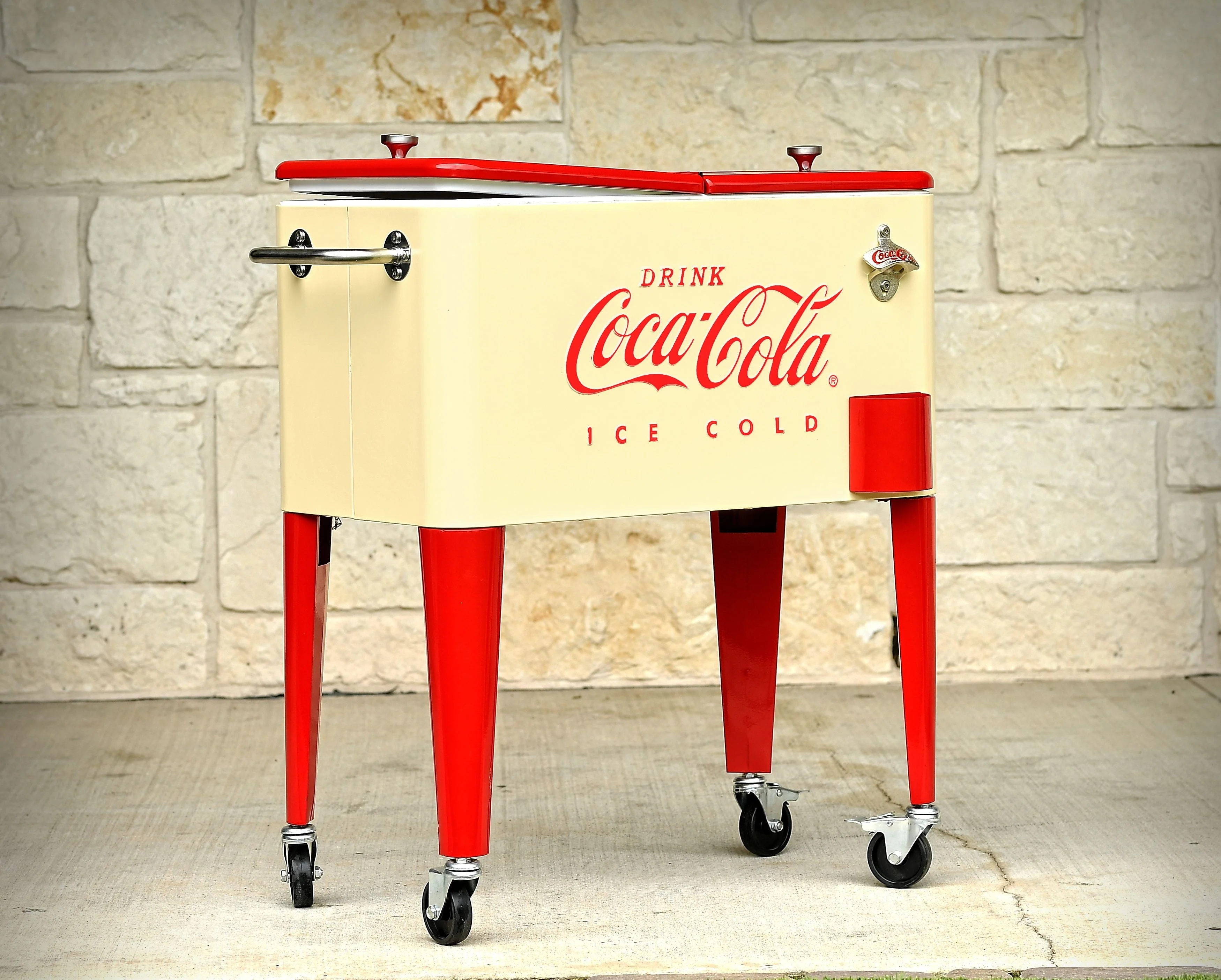 Leigh Country Licensed Coca-Cola Series CP 98111 Metal 60 Qt Outdoor Patio Cooler - Image 4