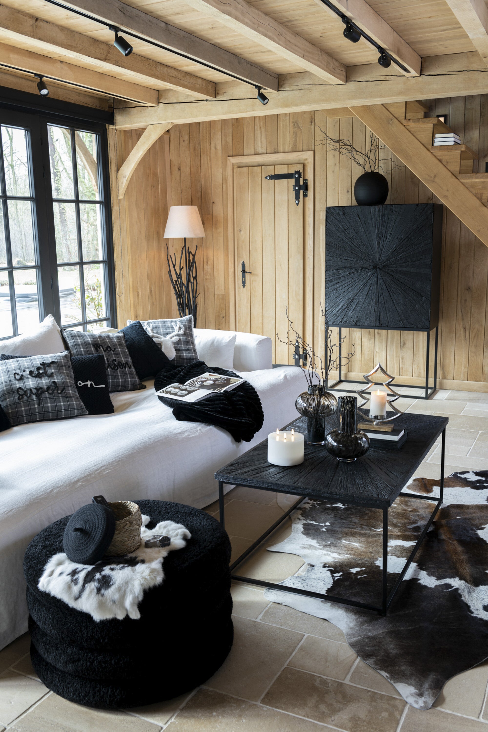 J-Line tapijt Konijnenvel Stippen - imitatiebont - wit bruin