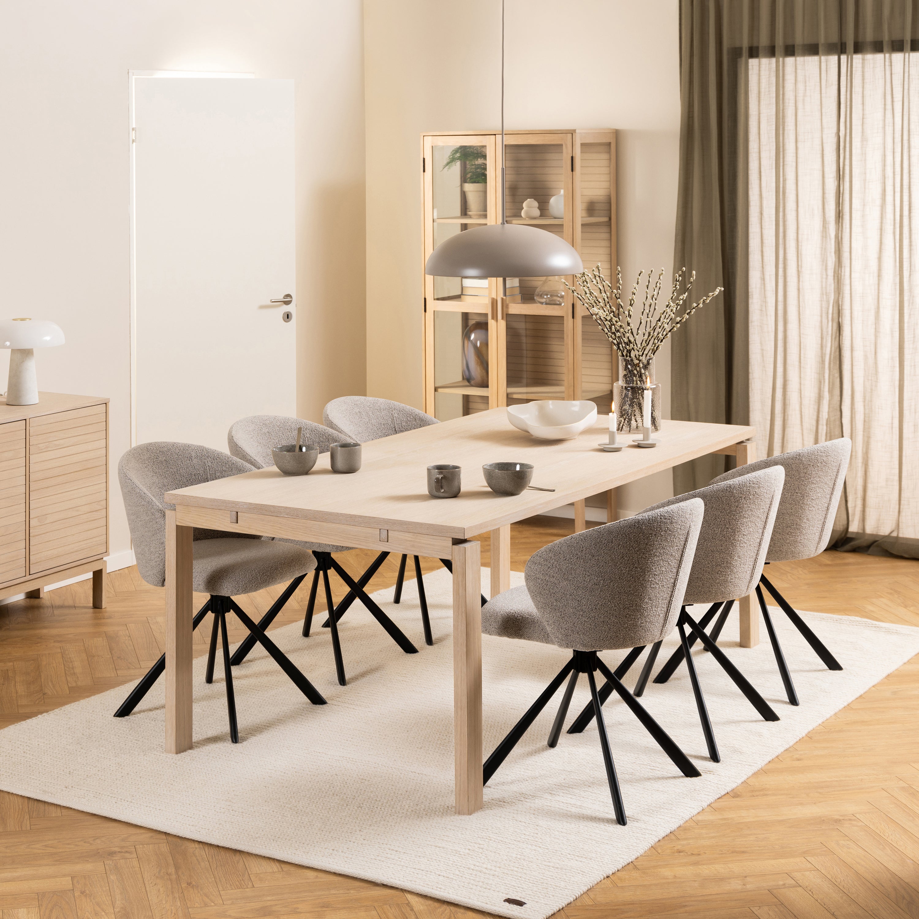 Blokker basic Embrace Eetkamerstoel - Beige
