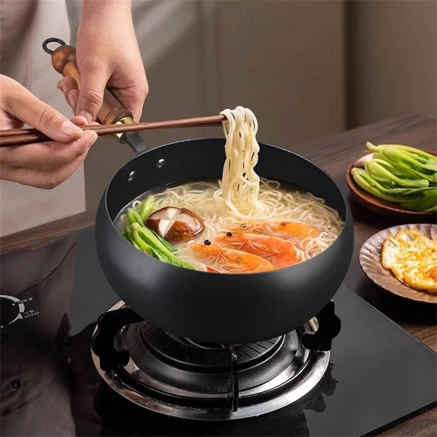 2026 New Japanese Cast Iron Wok Pan,9.45 In Hand Hammered Japanese Cast Iron Pot,Uncoated Healthy Cooking Pot With Lid,Uncoated Healthy Pot For Induction, Gas & Electric Stoves (Pot)