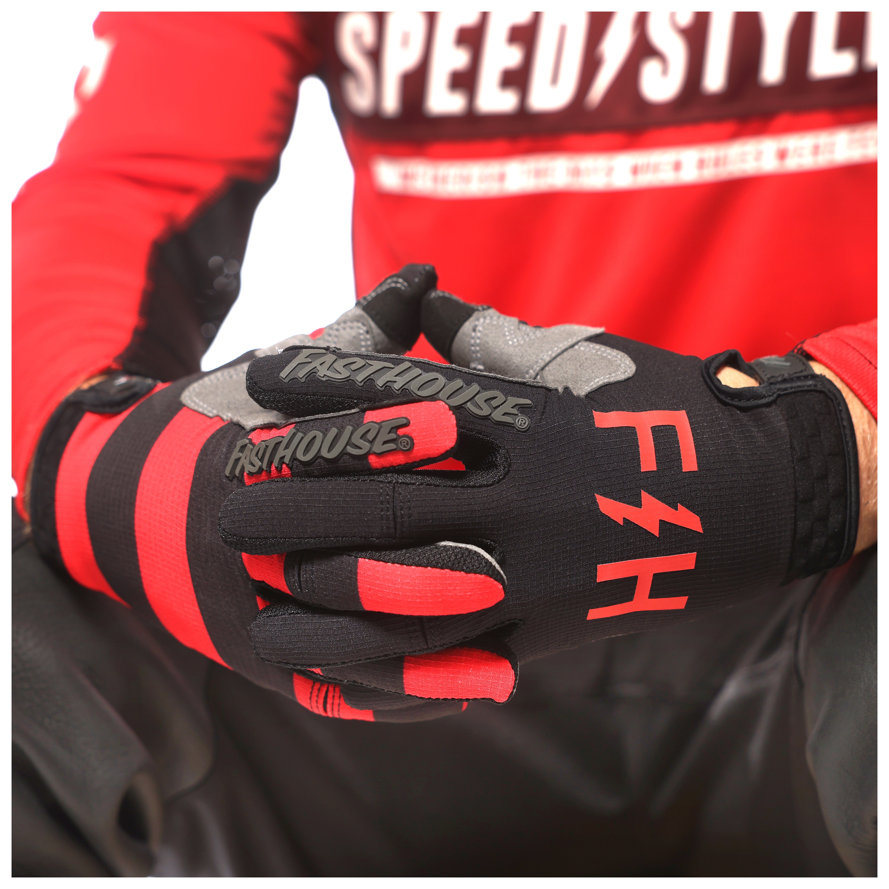 SportsBikeShop Fasthouse Speedstyle Akin Gloves