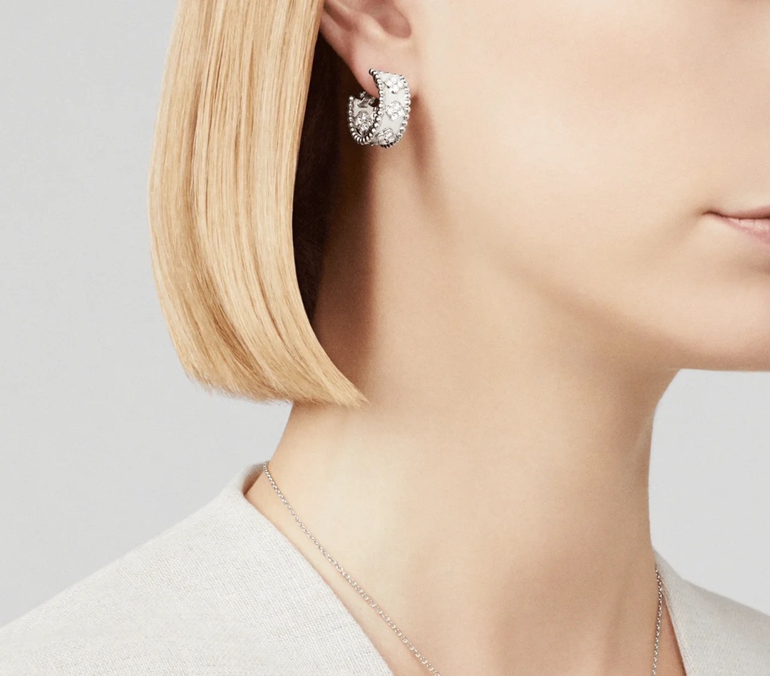 VCA Perlee Clovers Hoop Earrings - Original Replica Club