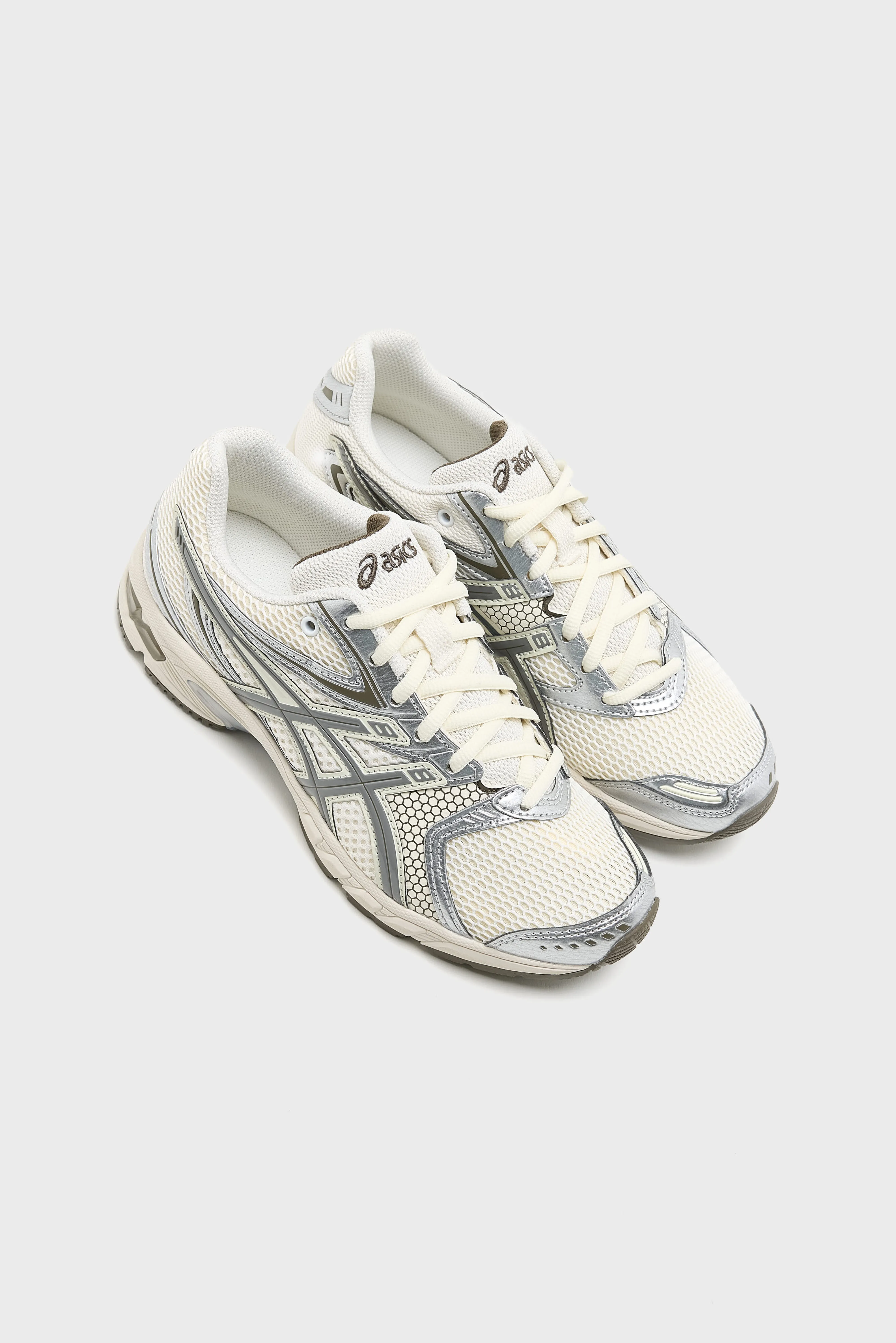 Bellerose Gel-DS Trainer 14 for Women  (261 / W / CREAM)