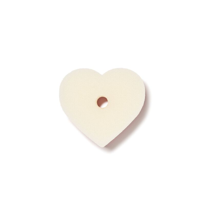 HUMAN MADE HEART SPONGE