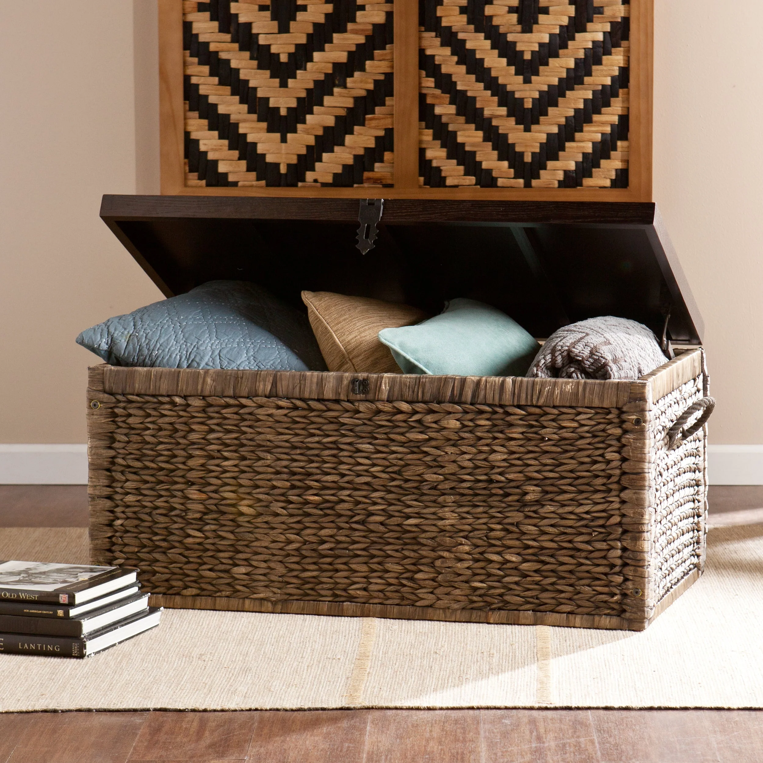 Samford Water Hyacinth Storage Trunk, Blackwashed with Espresso - Image 2