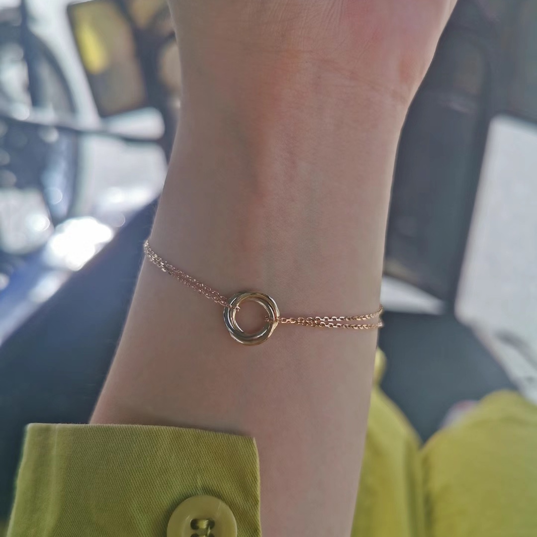 Cartier No Diamond Trinity Chain Bracelet - Original Replica Club