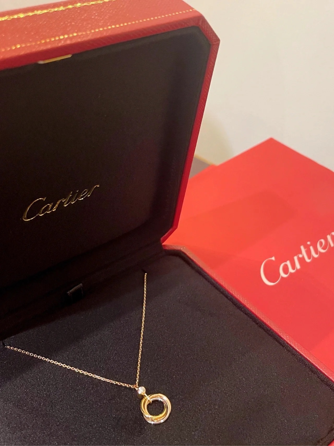 Cartier Trinity Diamond Necklace - Original Replica Club