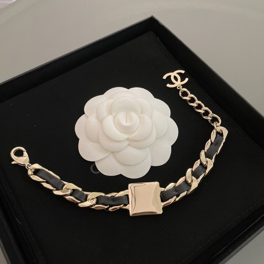 Chanel Leather Gold Chain Bracelet Choker Necklace - Original Replica Club