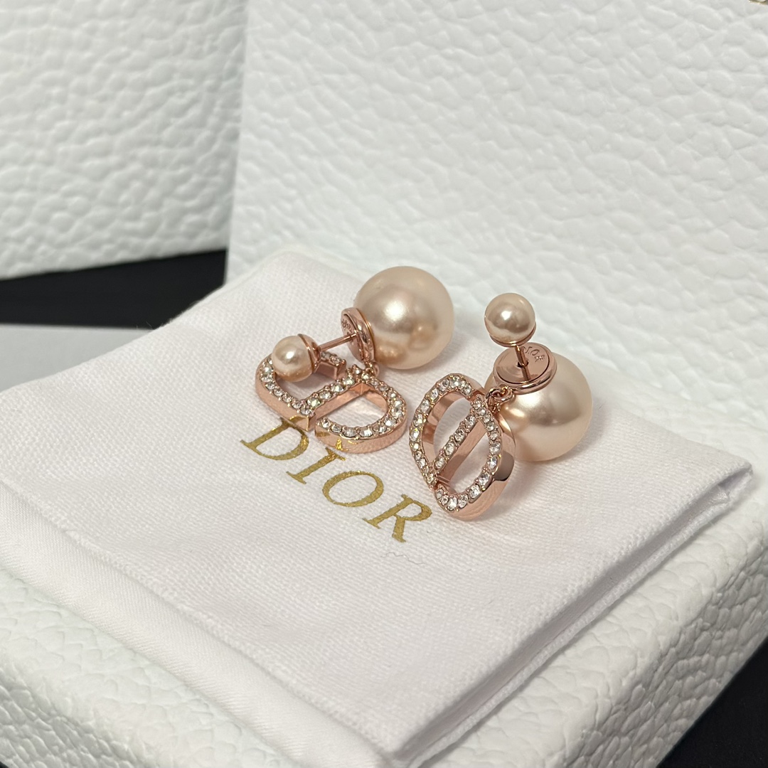 Dior Sweet CD Pearl Stud Earrings - Original Replica Club