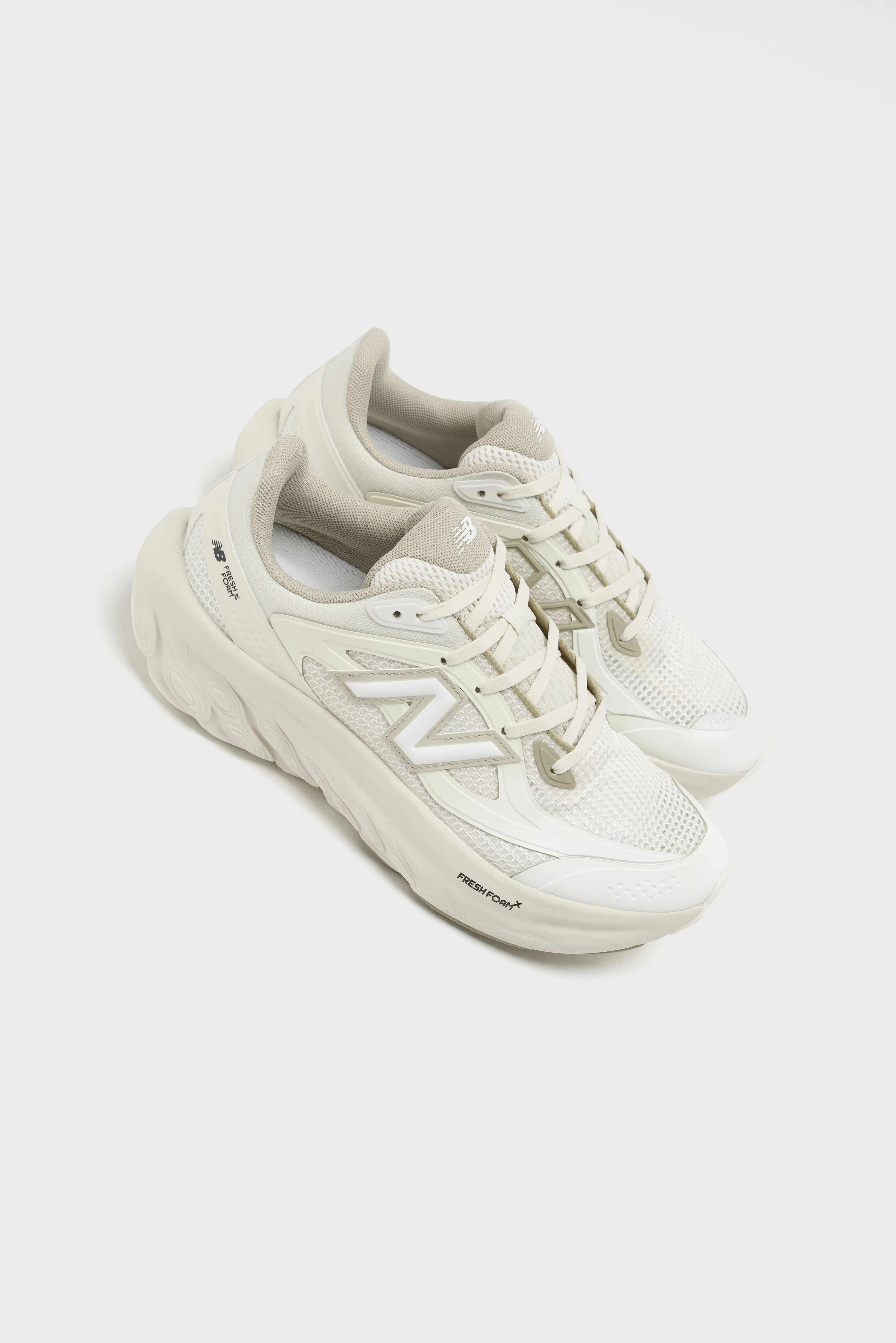 Bellerose Fresh Foam Trainer for Women  (261 / W / OFF WHITE)