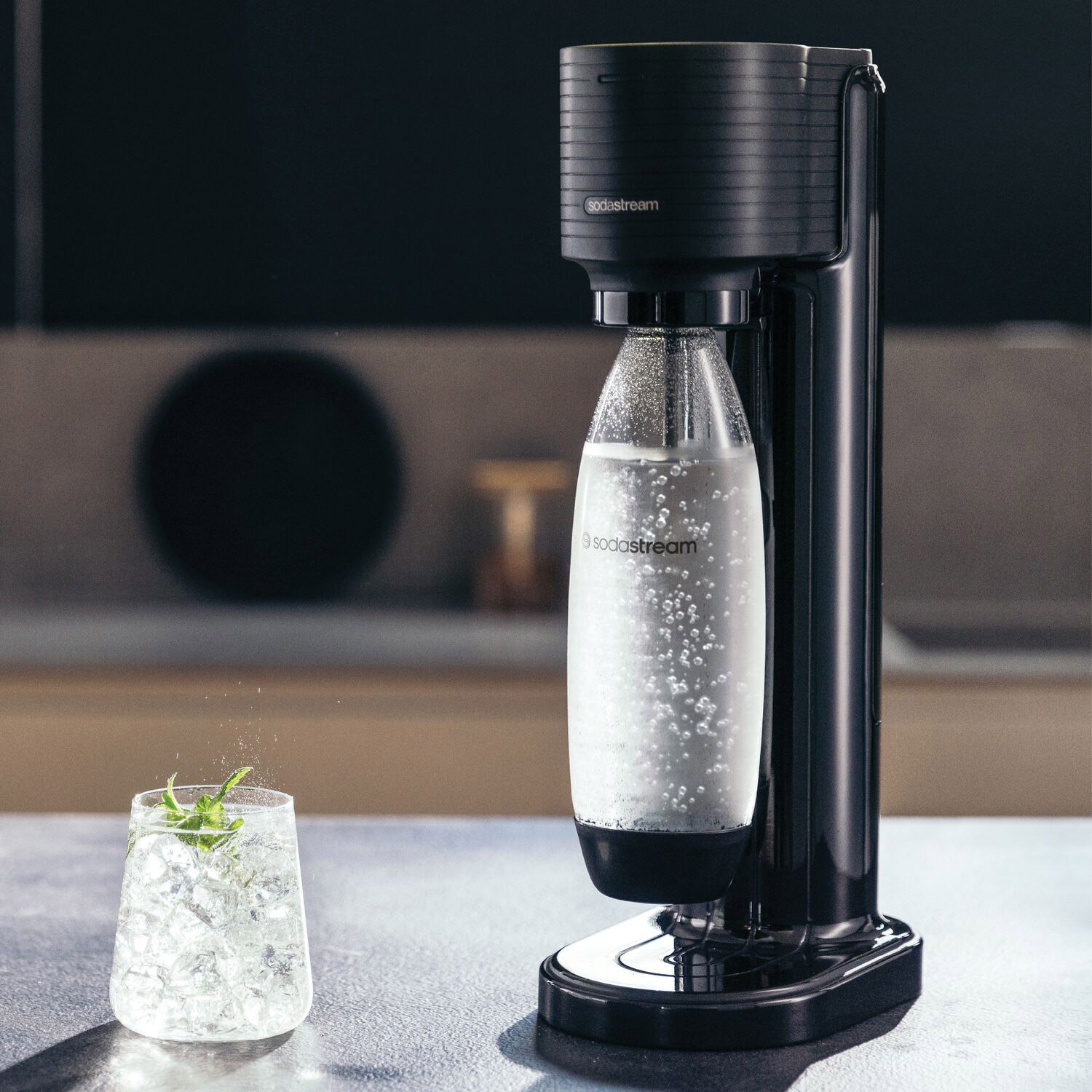 SodaStream Gaia Sparkling Water Maker Bundle - Image 2