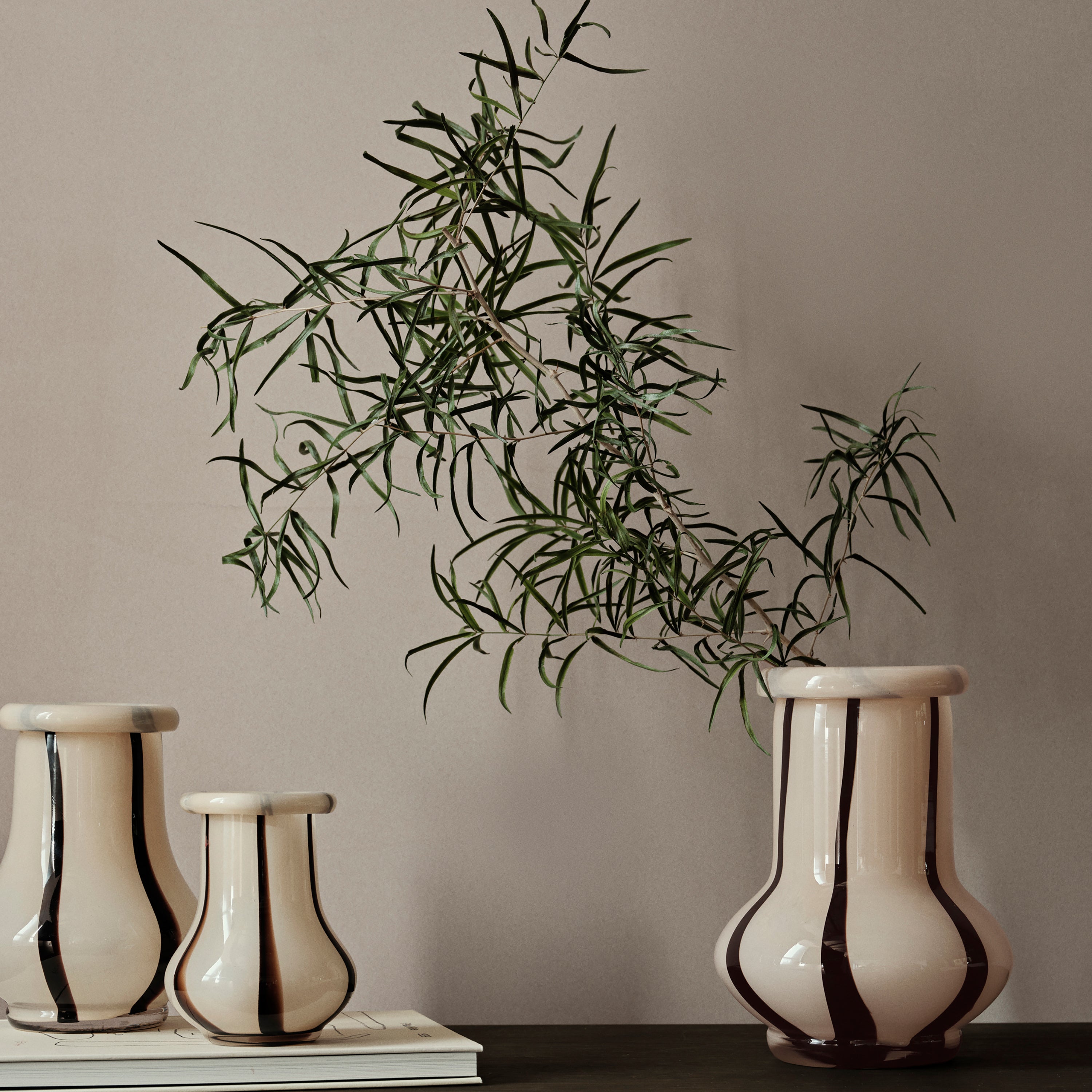 Ferm Living Riban Vaas Cream - H 19 cm