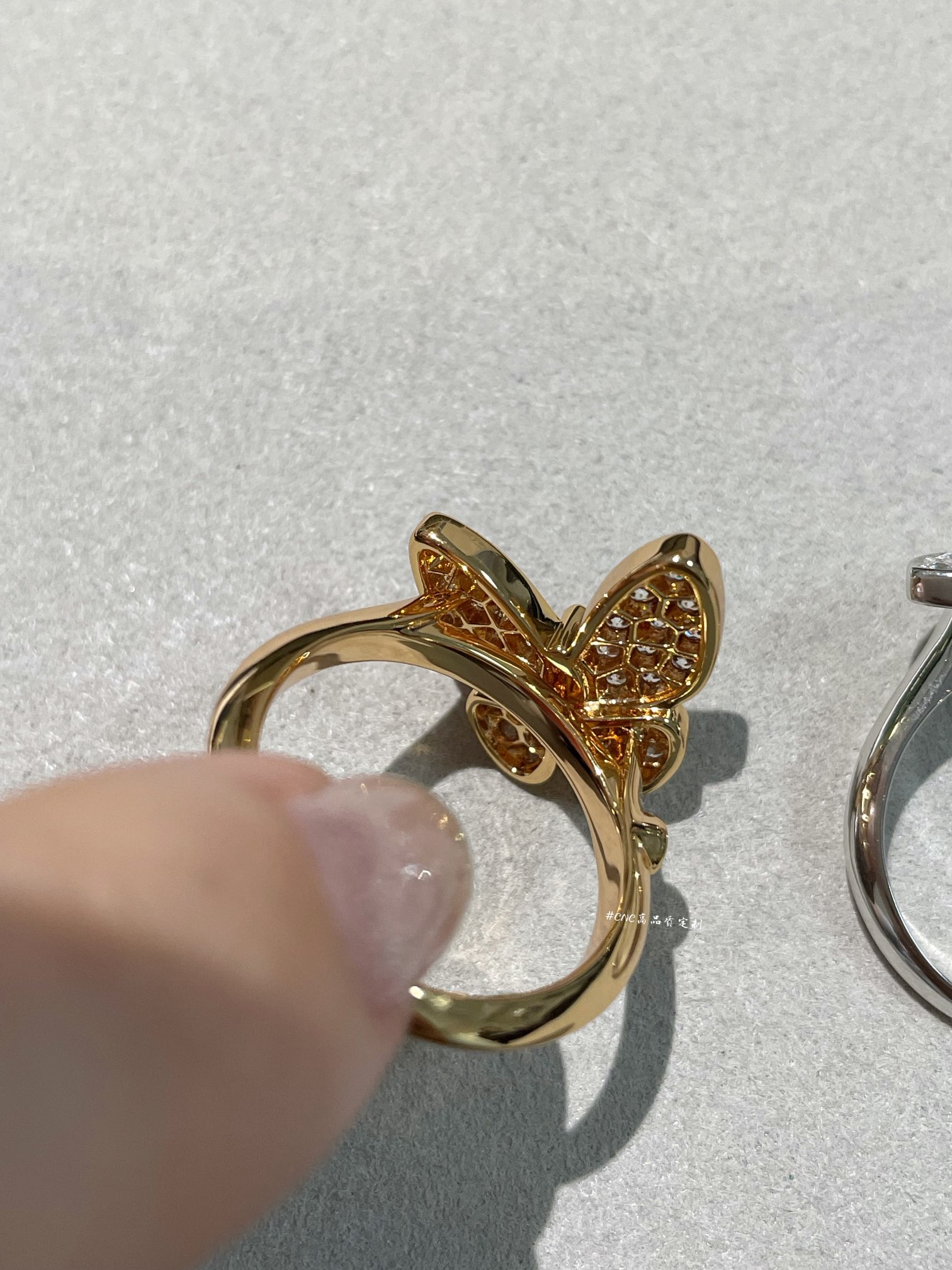 VCA Full Diamond Butterfly Ring - Original Replica Club