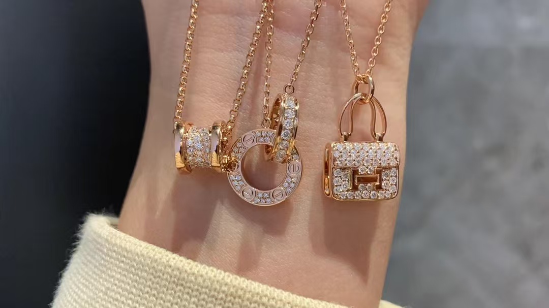 Cartier Hot Sale Necklaces - Original Replica Club