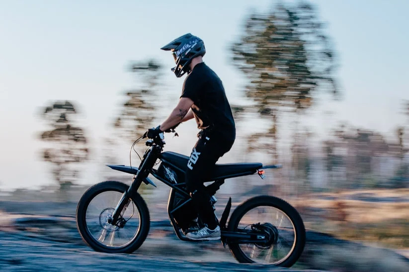 RIDING'TIMES 2400W Motor GT73 Electric Dirt Bike for Adults - Image 3