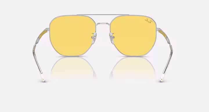 Ray-Ban RB3724D