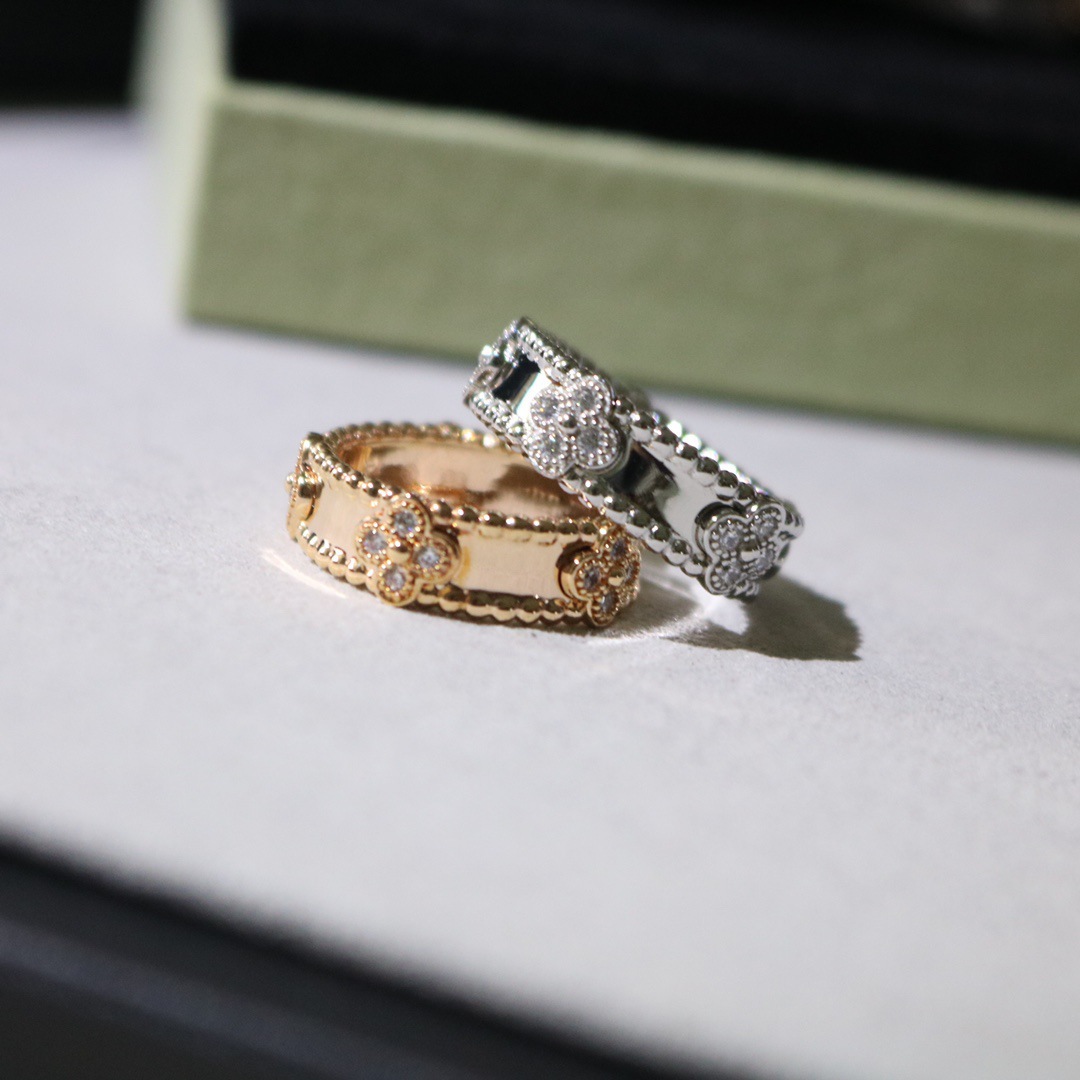 VCA Perlee Narrow Four Leaf Clover Ring - Original Replica Club