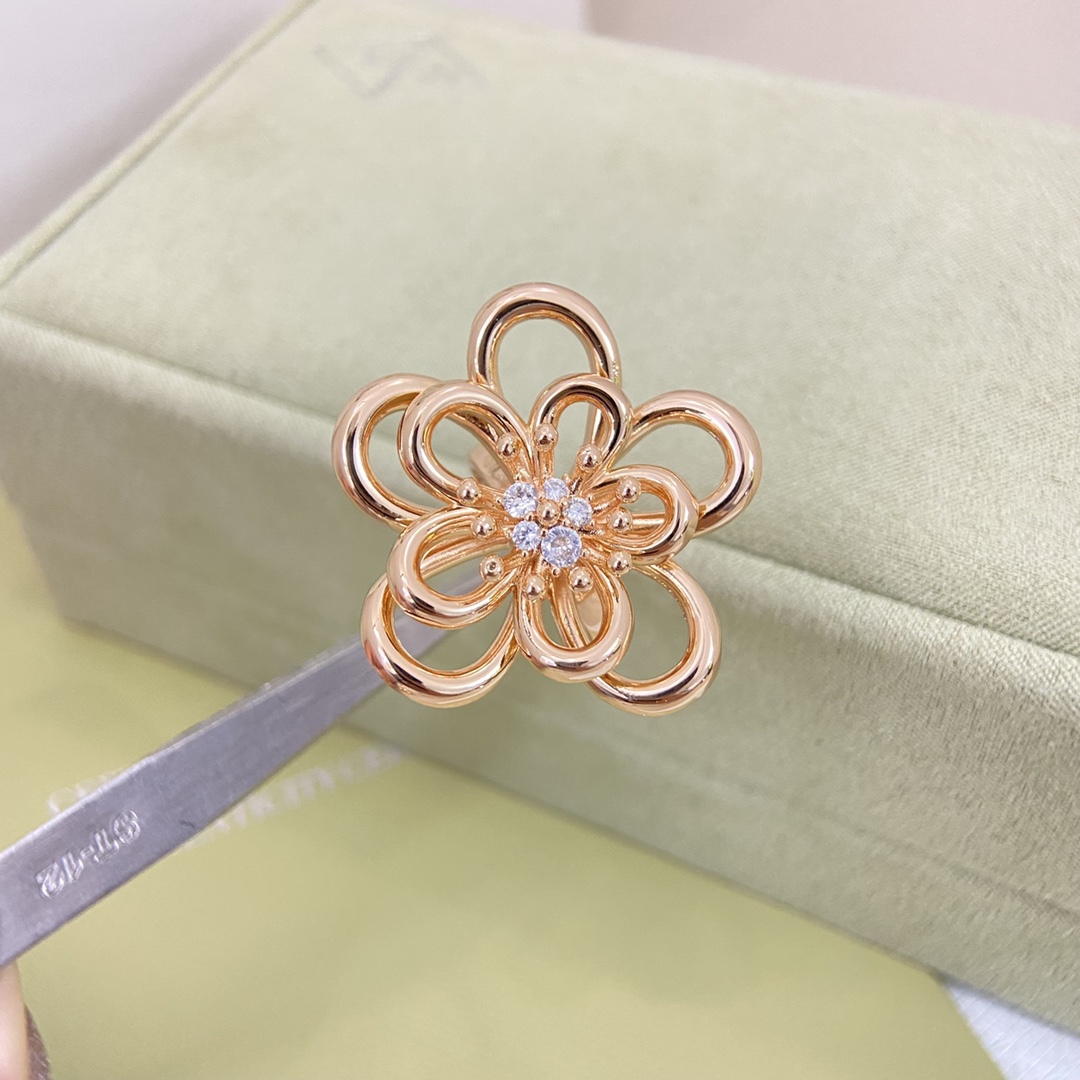 VCA Flowerlace Ring Hollow Flower - Original Replica Club