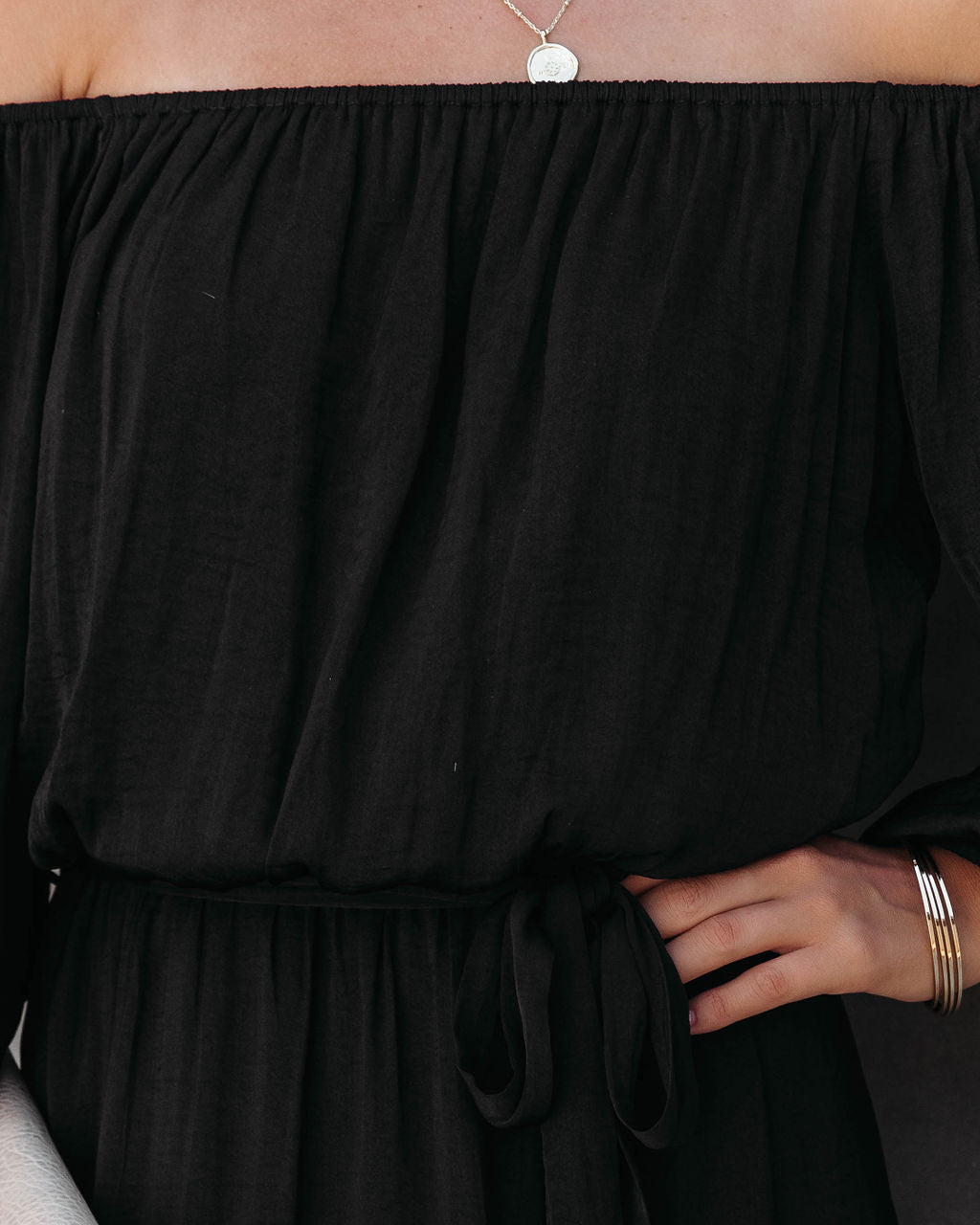 Echo Off The Shoulder Front Tie Midi Dress - Black - Se7enfashion