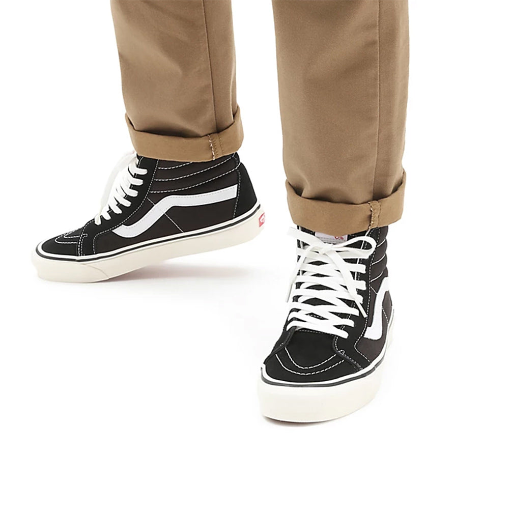 Vans - Sk-8 Hi 38 DX - Noir & Blanc