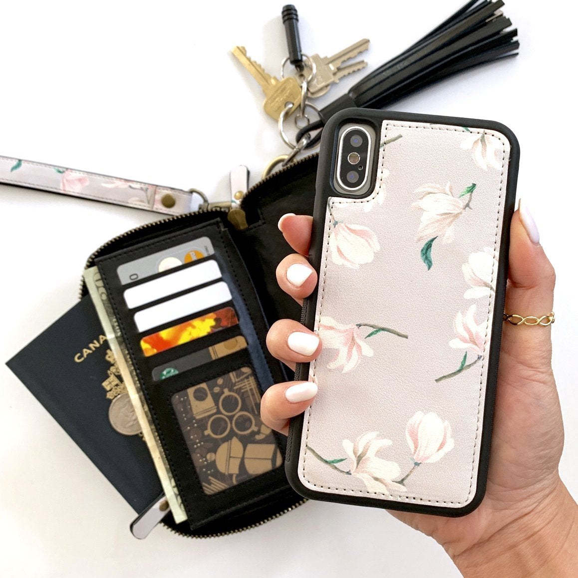 Ultimate Wristlet Phone Case in Baby Magnolia