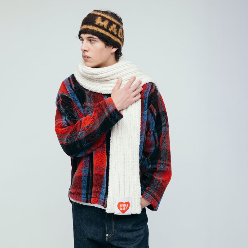 HUMAN MADE HAND KNIT MUFFLER