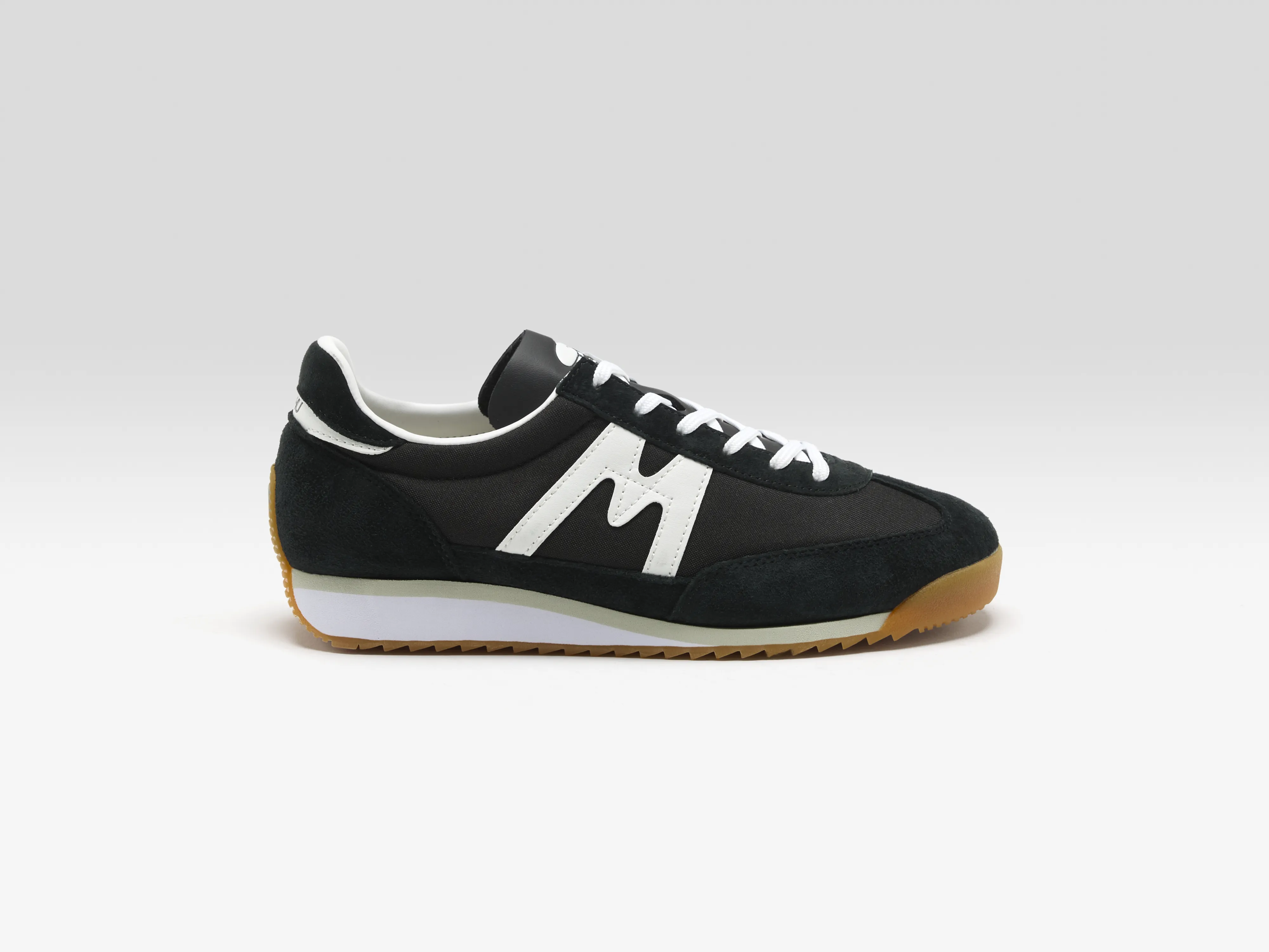 Bellerose Mestari 76 for Women  (261 / W / BLACK/WHITE)