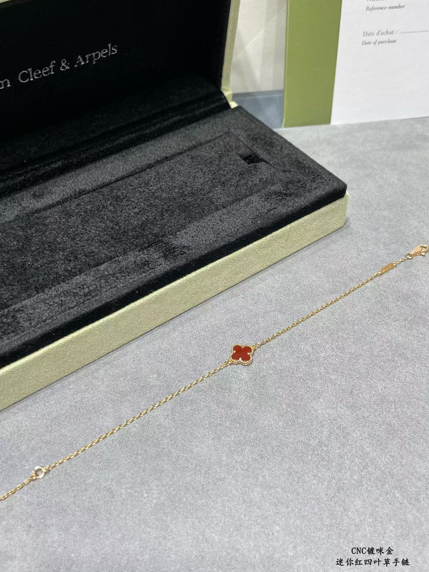 VCA Red Carnelian Clover Sweet Alhambra Bracelet, 1 Motif - Original Replica Club