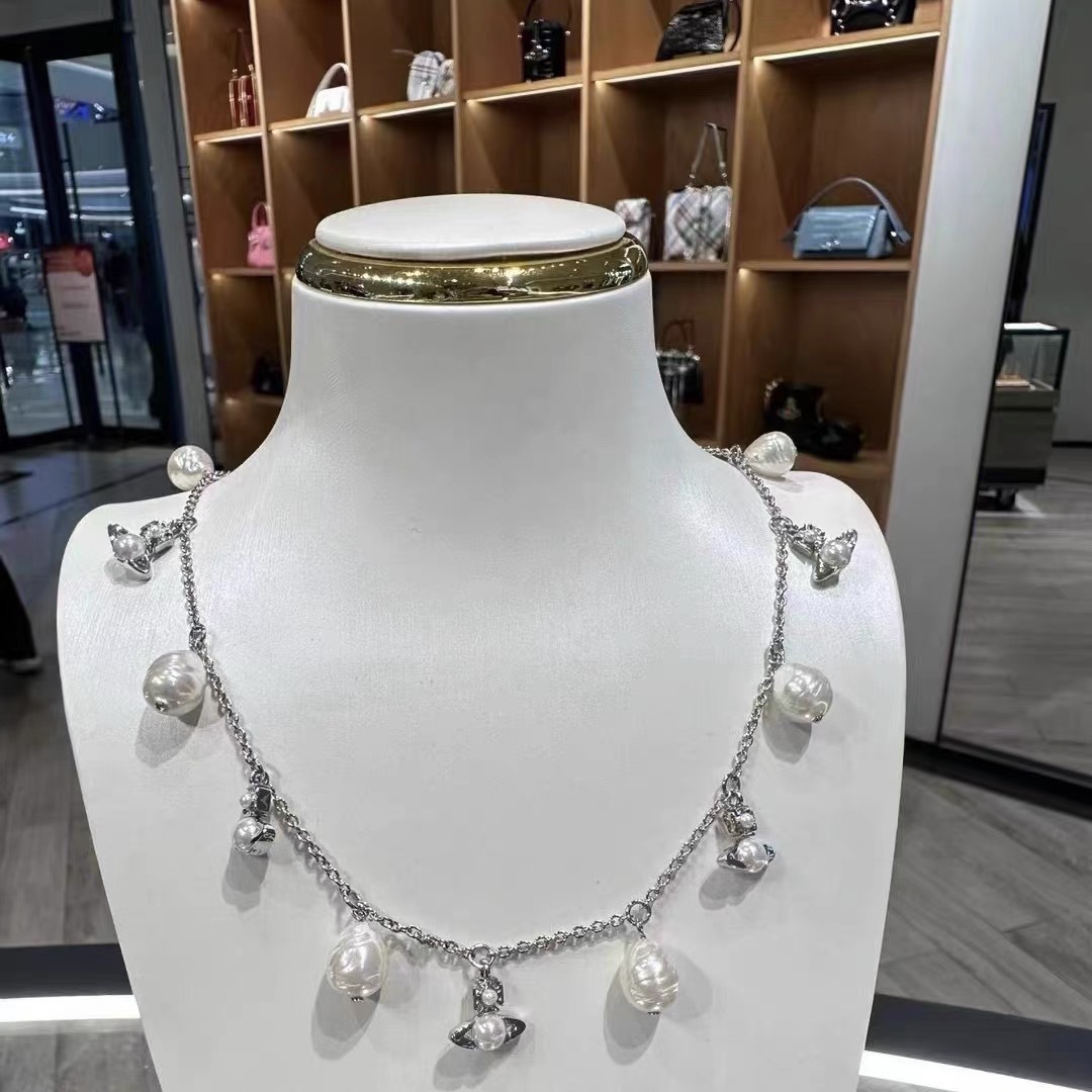 Vivienne Westwood Baroque Pearl Saturn Charms Necklace - Original Replica Club
