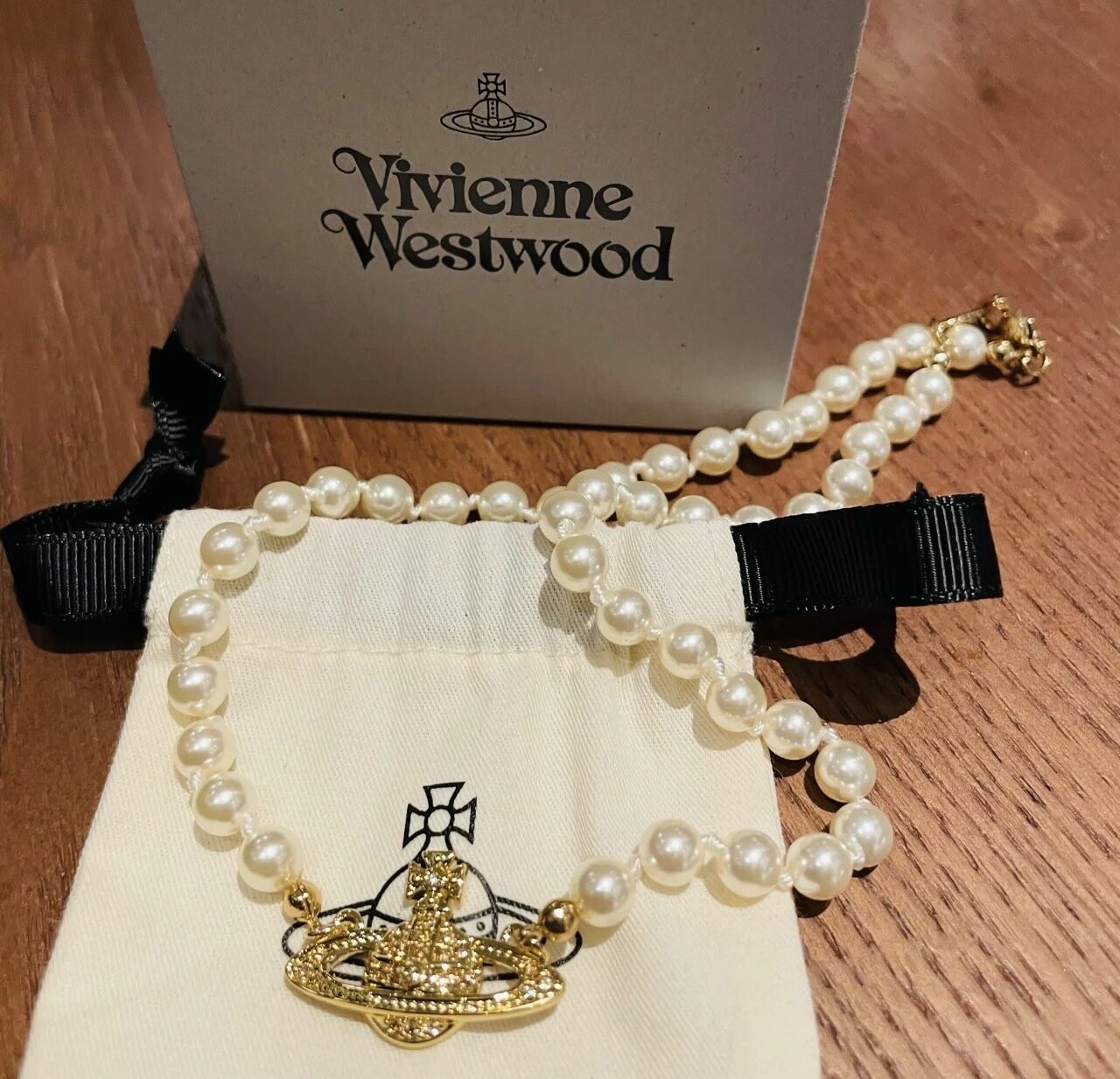 Vivienne Westwood Saturn Necklace - Original Replica Club
