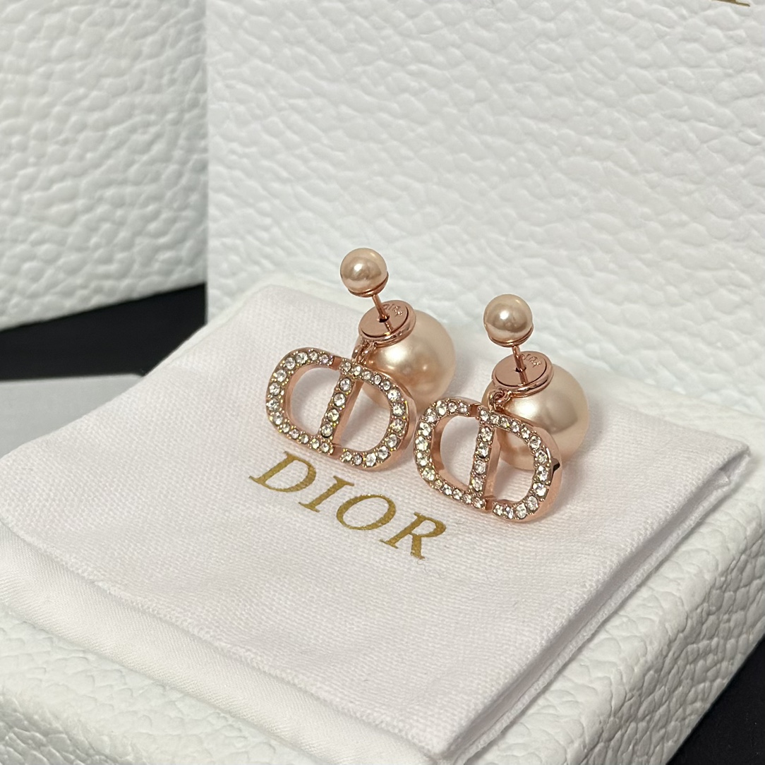 Dior Sweet CD Pearl Stud Earrings - Original Replica Club