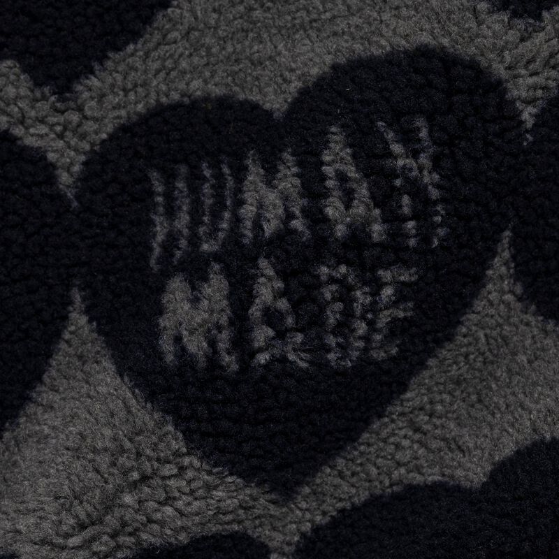 HUMAN MADE HEART FLEECE BLANKET