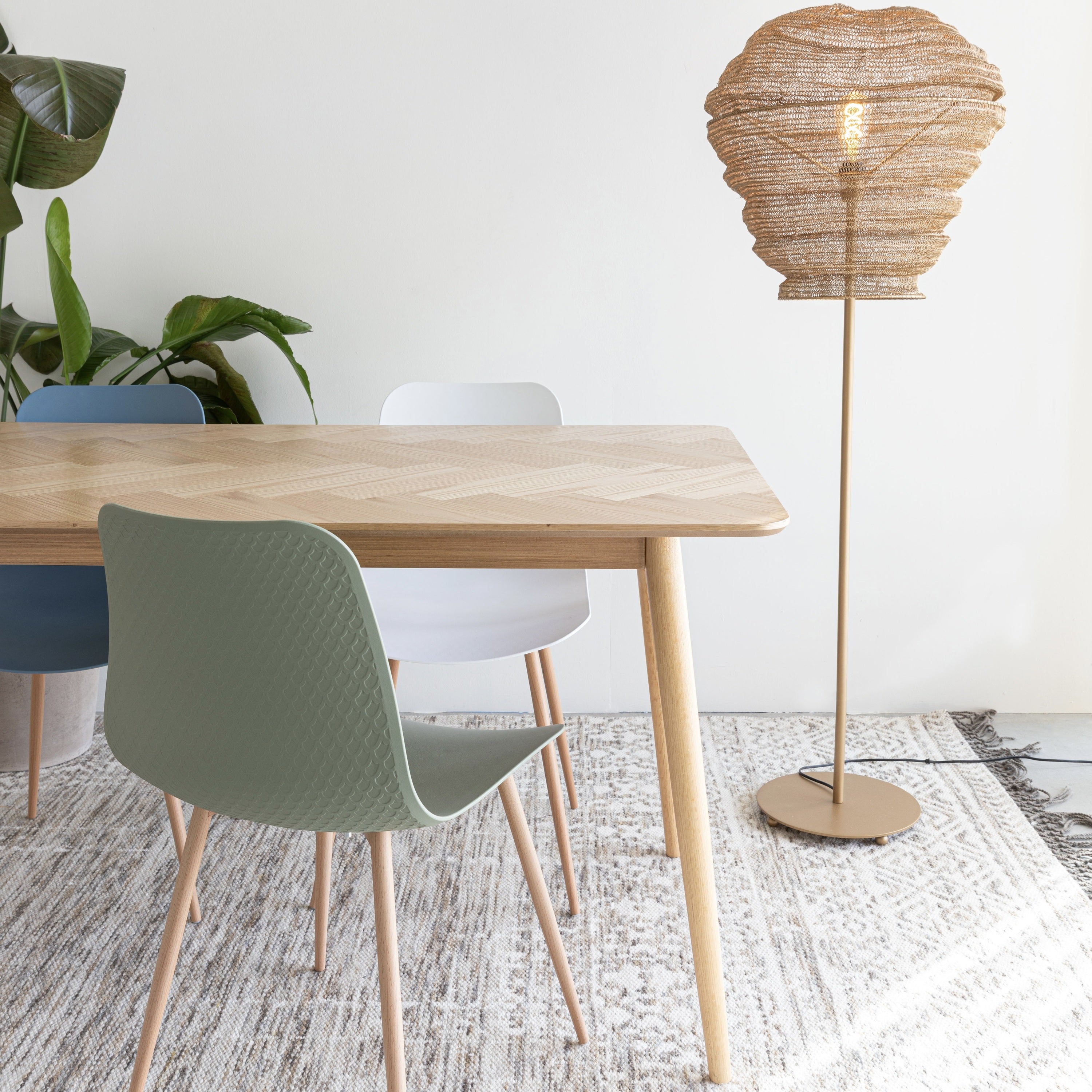 Blokker Fabio Eettafel Visgraat - 160 x 80 cm - Bruin