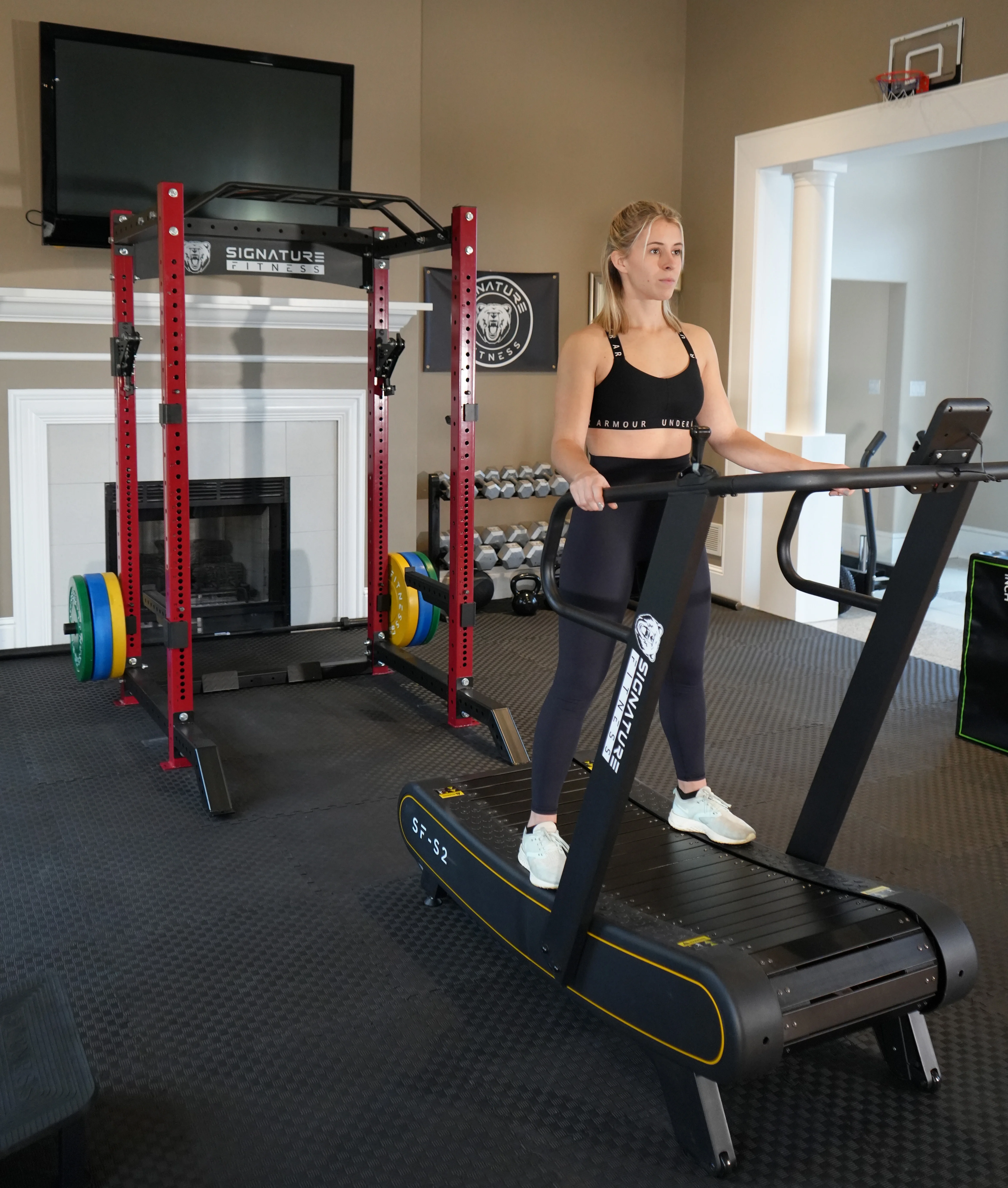 Signature Fitness SF-S2 Sprint Demon - Motorless Curved Sprint Treadmill with Adjustable Levels of Resistance - 300 lb Capacity - Image 4