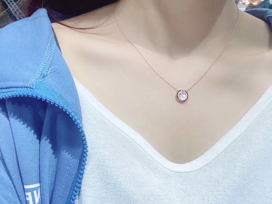 Tiffany Limited Version Round Pendant Necklace - Original Replica Club