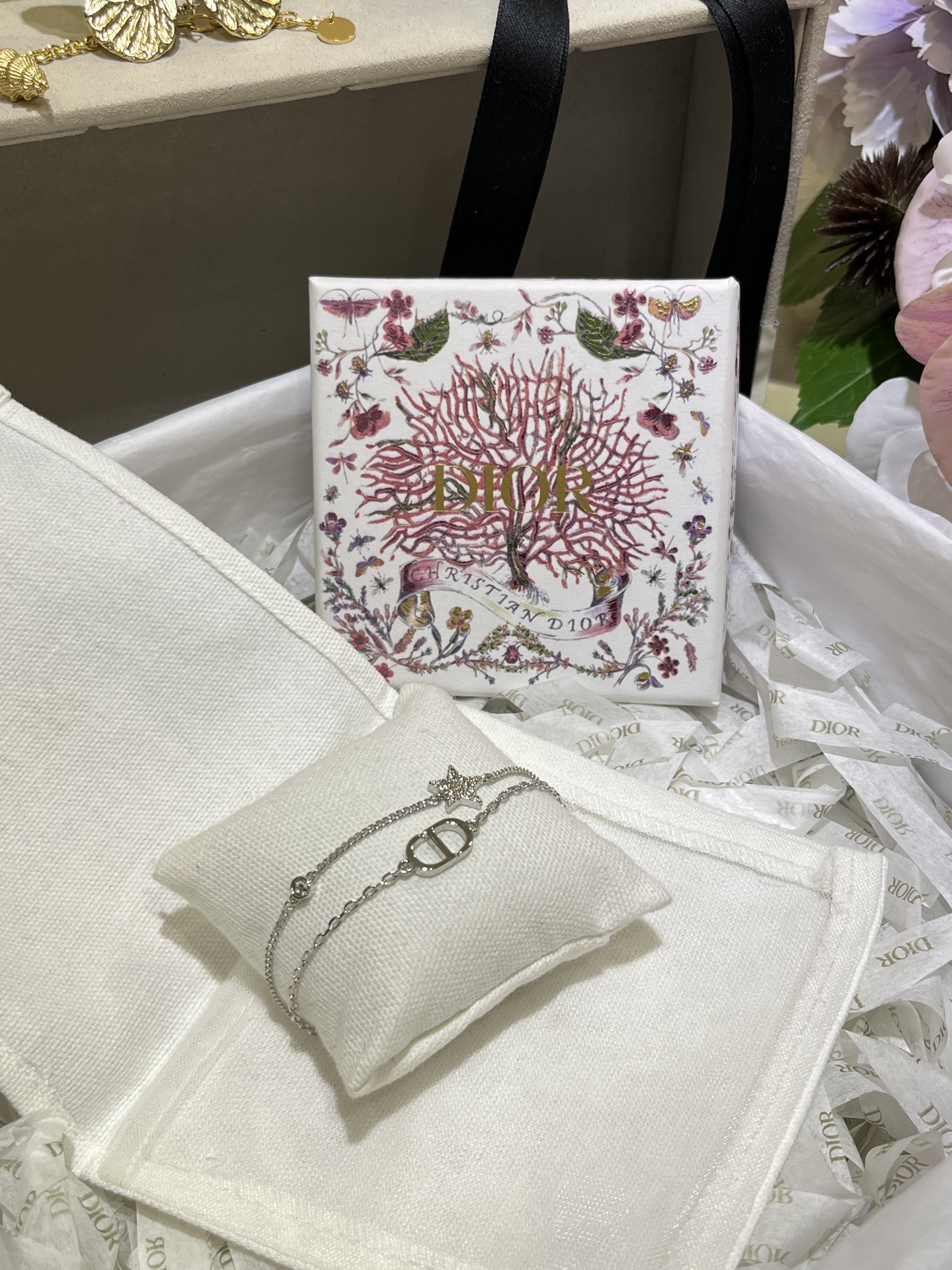 Dior Two Layered Chain with Star Charm Bracelet - Original Replica Club