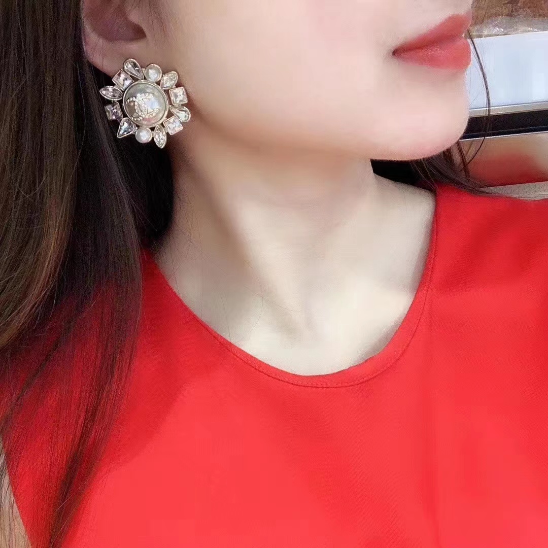 Chanel Large Round White Stud Earrings - Original Replica Club