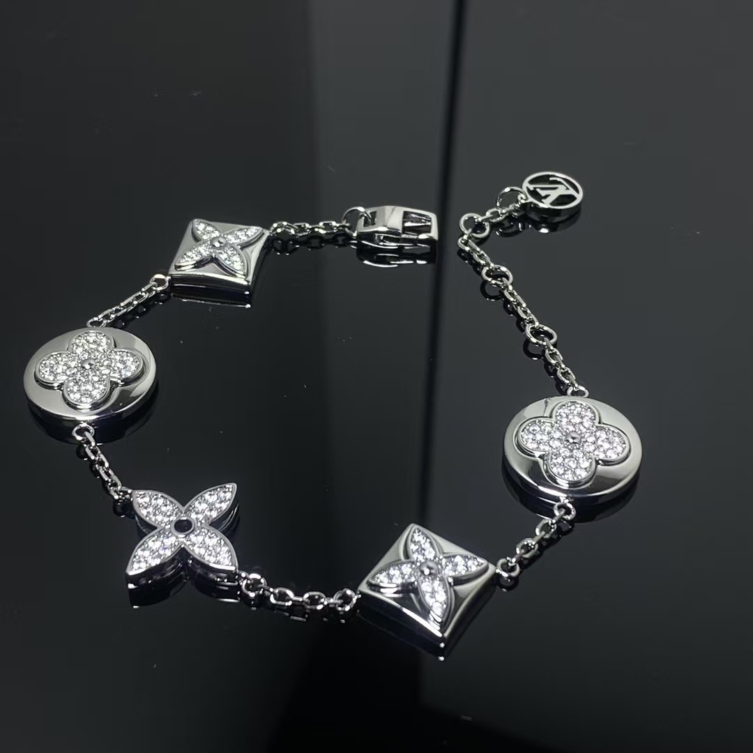 Louis Vuitton Diamond Blossom Star Sun Bracelet - Original Replica Club