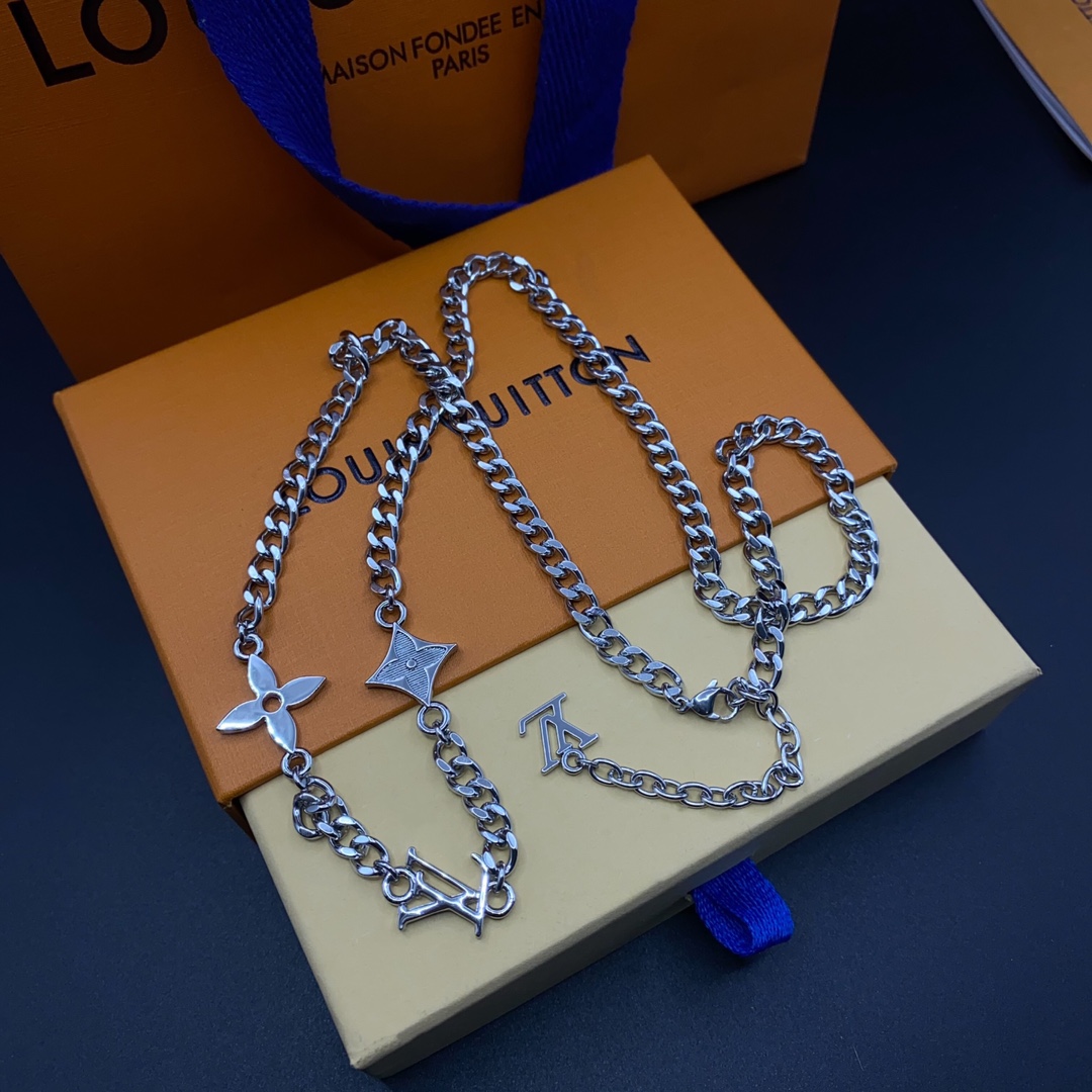 Louis Vuitton Silver Cuban Chain Monogram Necklace Mens - Original Replica Club