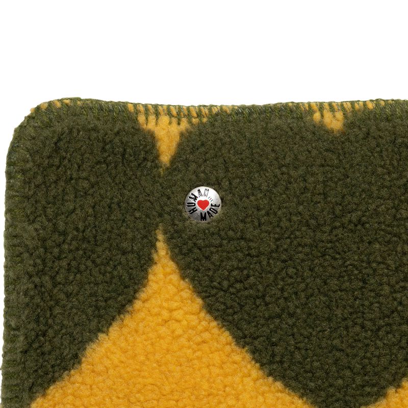HUMAN MADE HEART FLEECE BLANKET