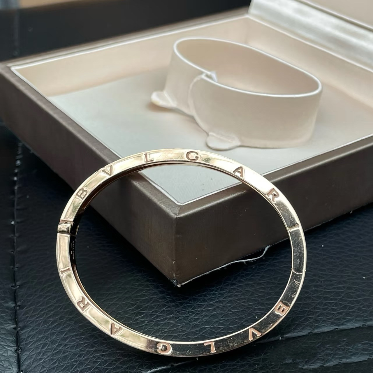 Bvlgari B.zero1 Bangle Bracelet - Original Replica Club