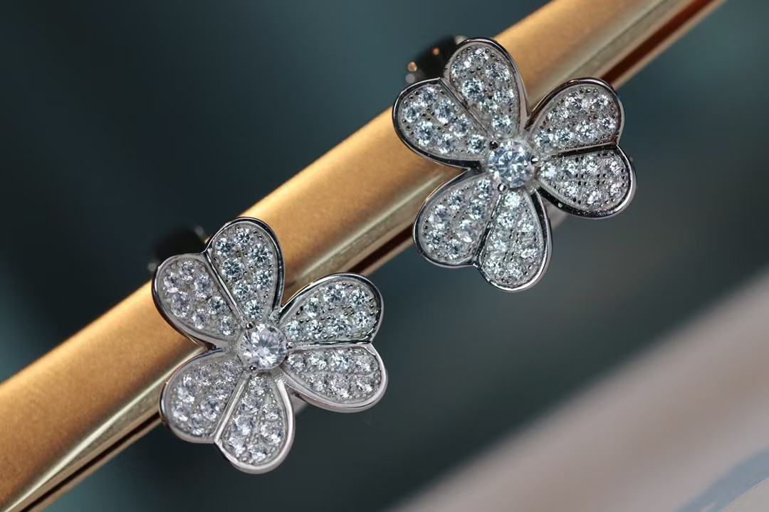 VCA Frivole Earrings - Small - Original Replica Club