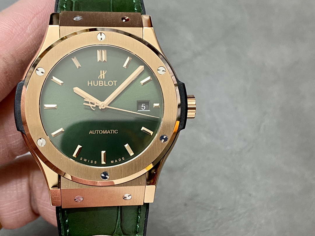 Hublot Classic Fusion 542.OX.8980.LR 42mm Mens