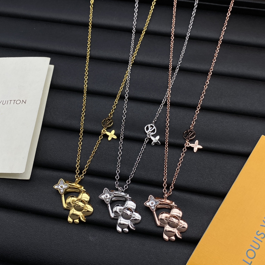 Louis Vuitton New Pendant Necklace - Original Replica Club