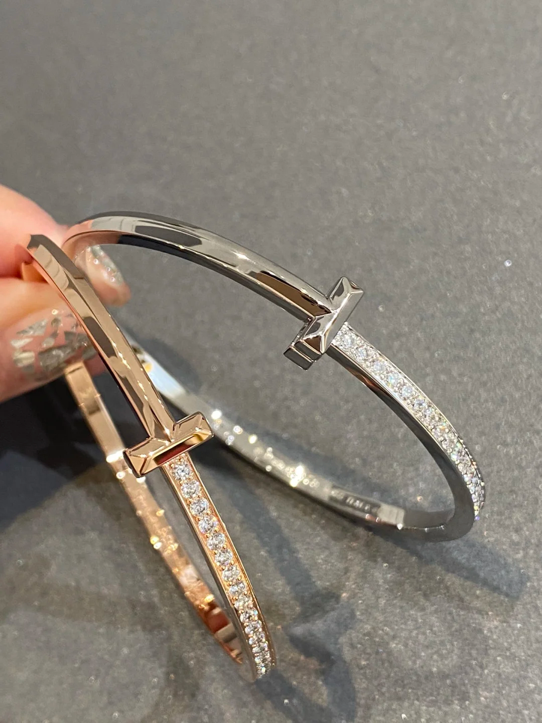 Tiffany T1 Narrow Diamond Hinged Bangle Bracelet - Original Replica Club