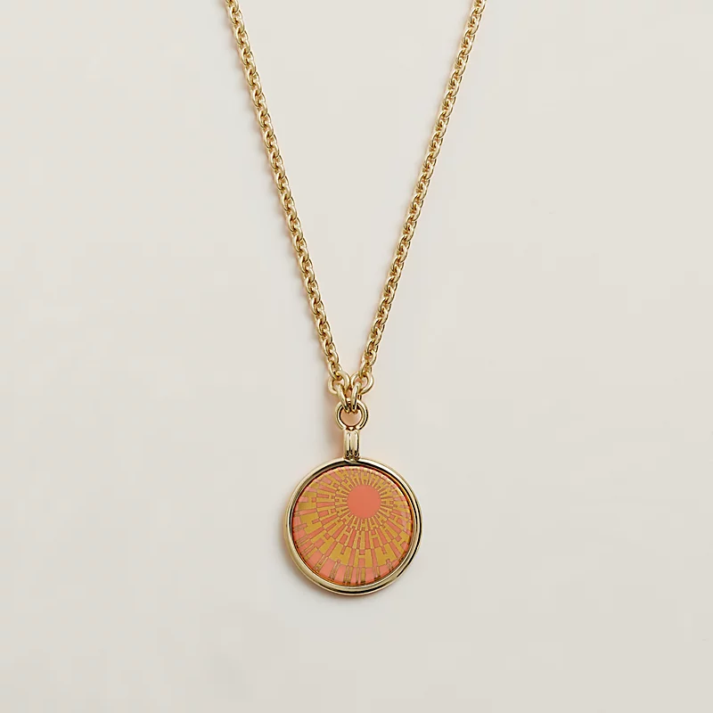 Replicate Medaille OP H necklace, small model(1:1 replica) - Original Replica Club