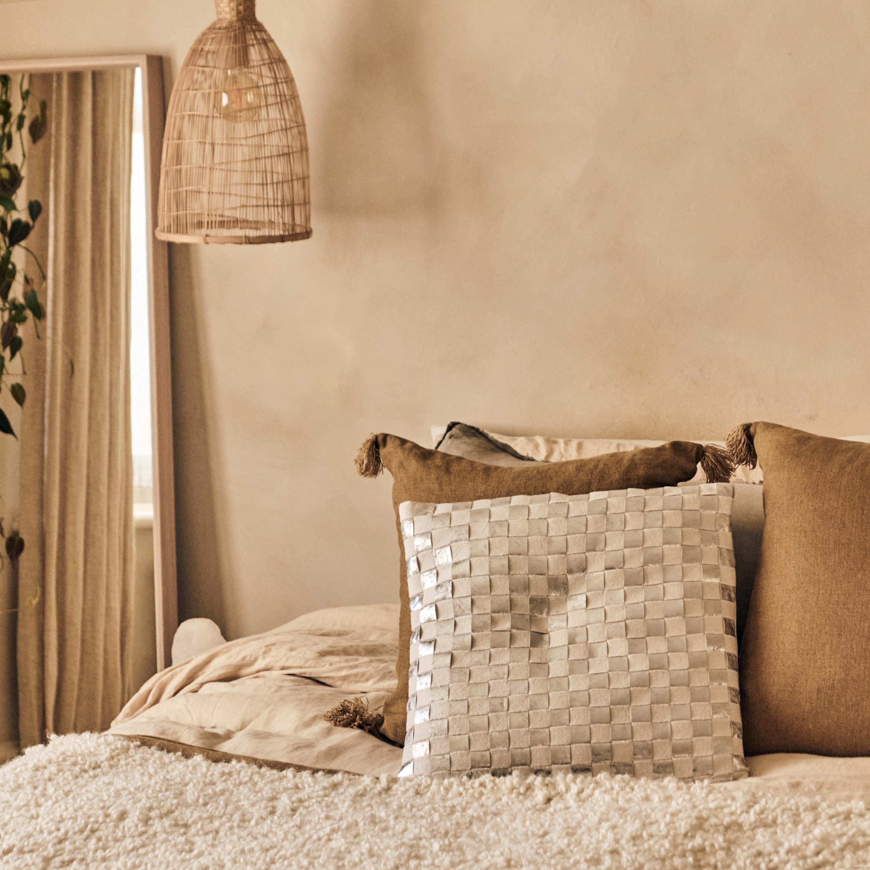 Arlingham Checkered Cushion