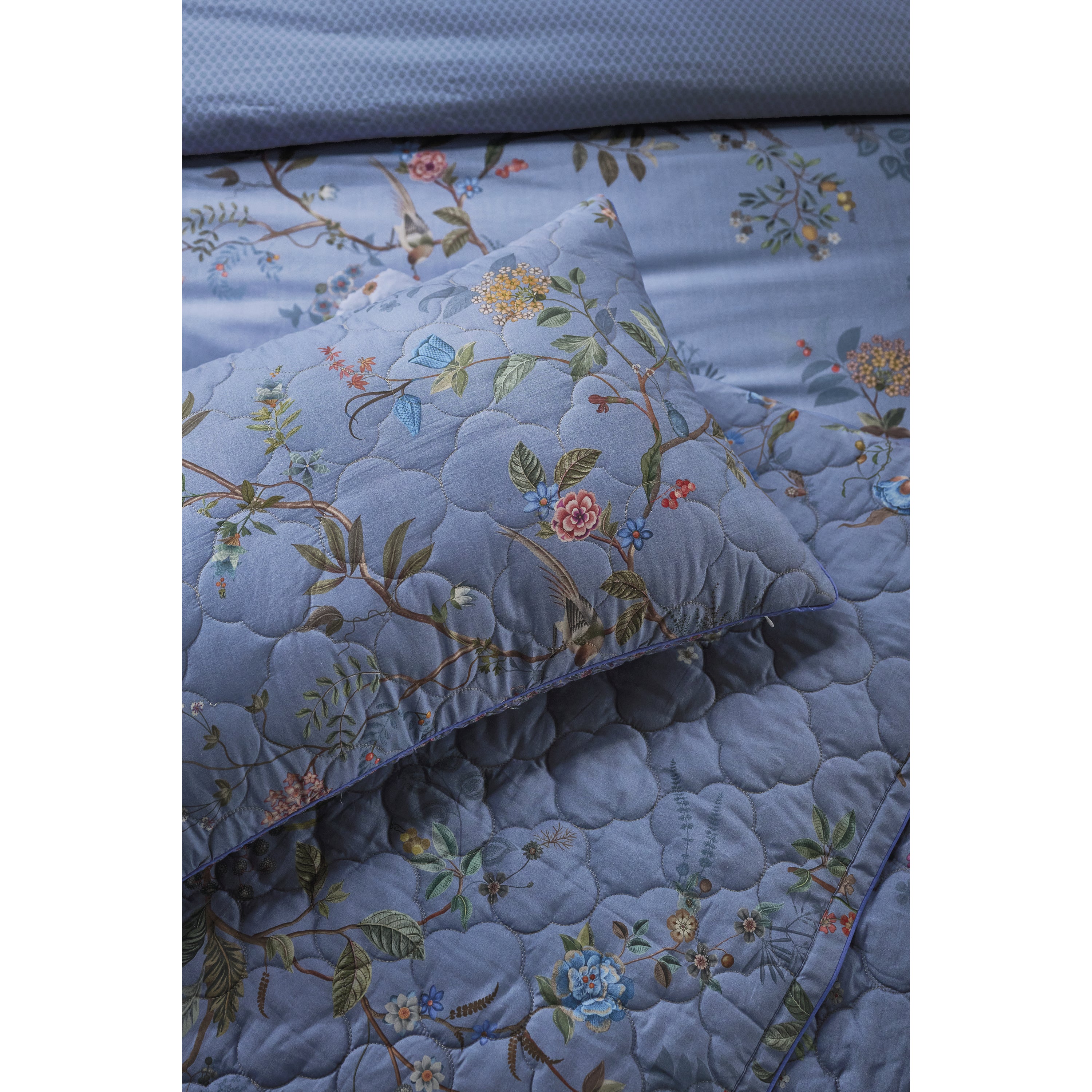 Pip Studio Bustani Sierkussen 45 x 70 cm - Blauw