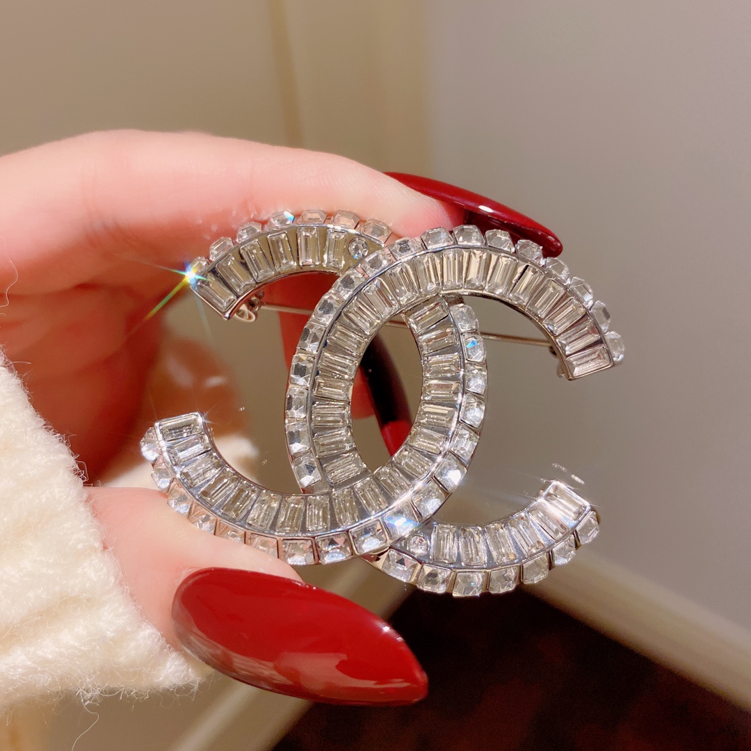 Chanel Rectangular Rhinestone CC Brooch - Original Replica Club