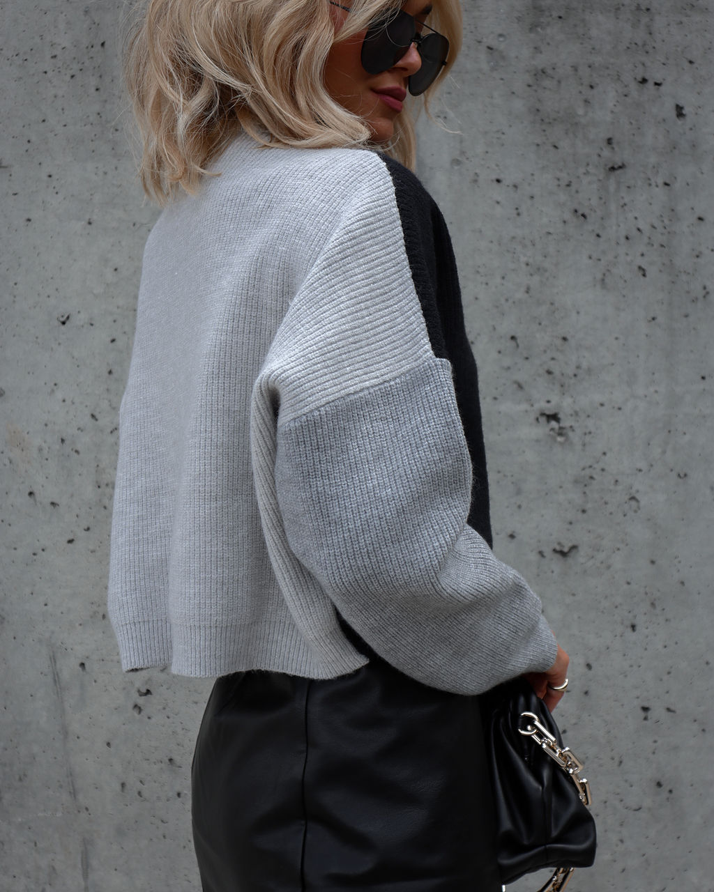 Josephina Colorblock Mock Neck Pullover Sweater - Se7enfashion
